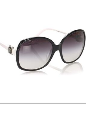 CHANEL Black and White Oversized Gradient Lens Sunglasses